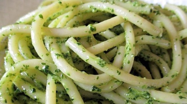 Pasta de calabacín keto